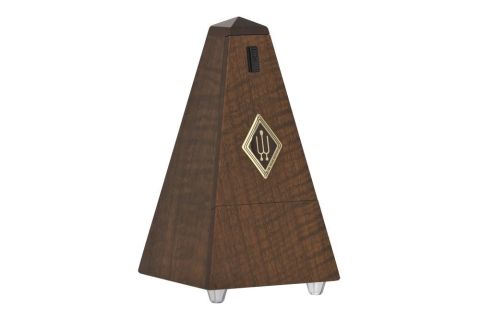 Metronom Pyramidový tvar