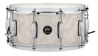 Snare drum Renown Maple Vintage Pearl