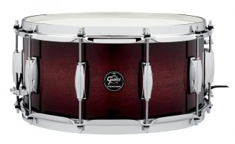 Snare drum Renown Maple  Cherry Burst