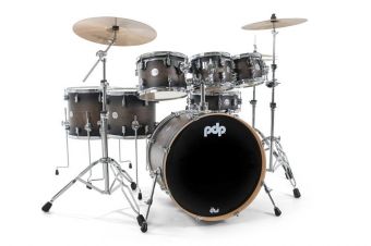 Drumset Concept Maple  Red to Black Fade